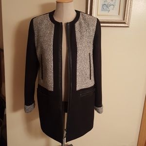 Metaphor Black/Gray coat